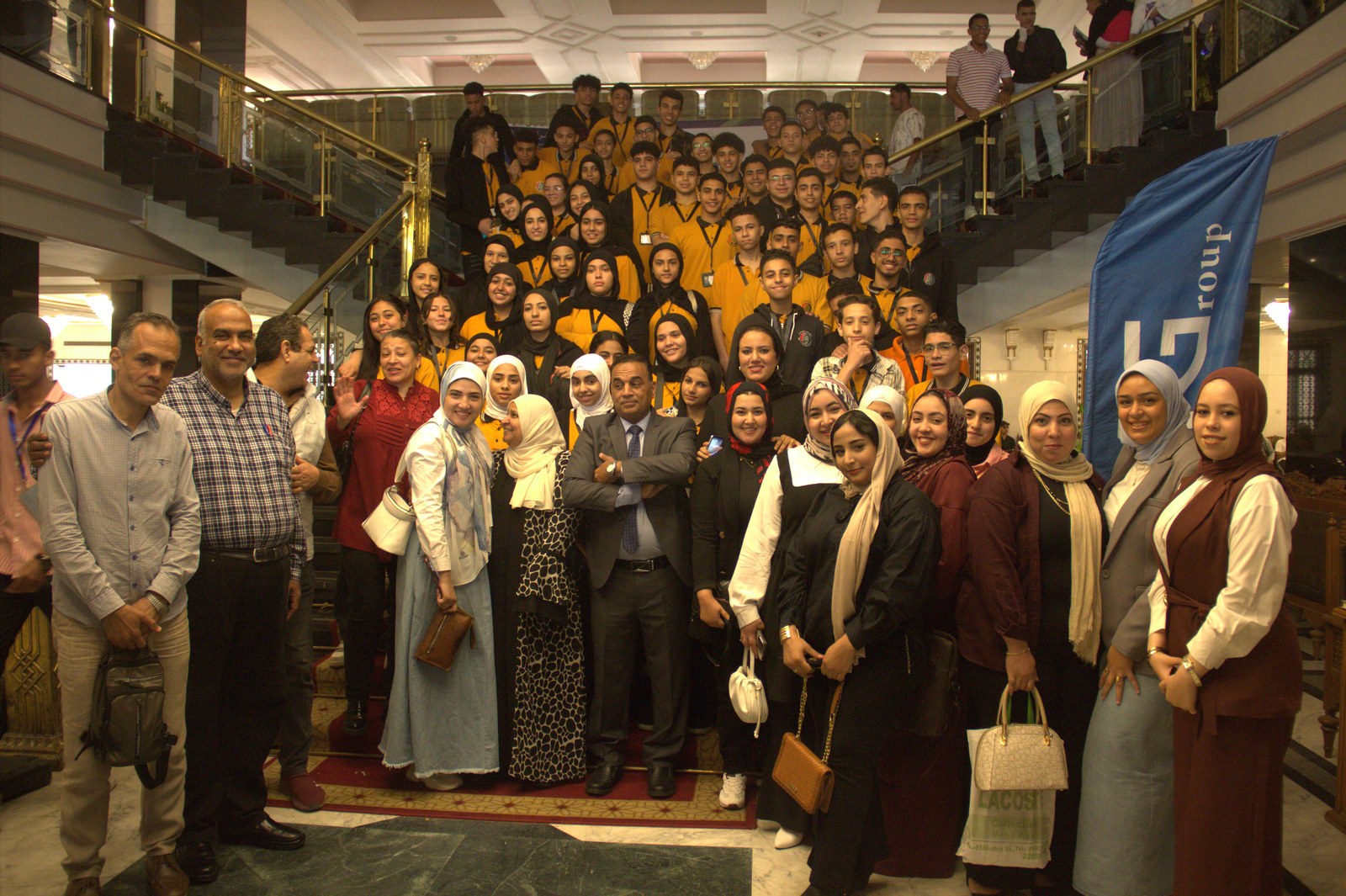 Group photo with all conference attendees and organizers
